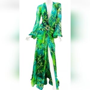 NWT Shiphone Tropical Dress Buckle.